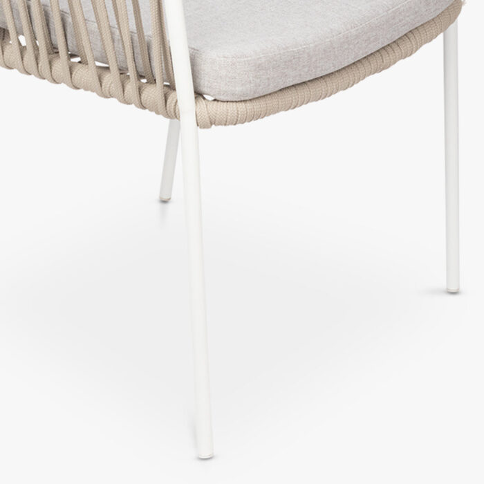 Chaise en Métal Blanc avec Corde Beige FORMENTERA – Image 6