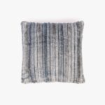 Housse de Coussin en Fausse Fourrure Bleu Clair ALASKA