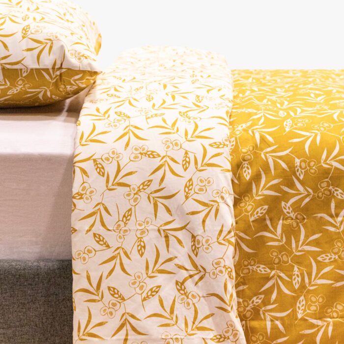 Housse de Couette Fleurs Jaune 240x220 BACKYARD – Image 1