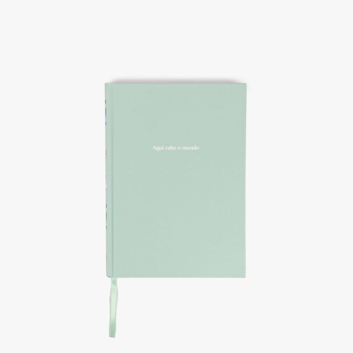 Carnet Journal Vert Couverture Rigide A5 ICI TIENT LE MONDE – Image 1