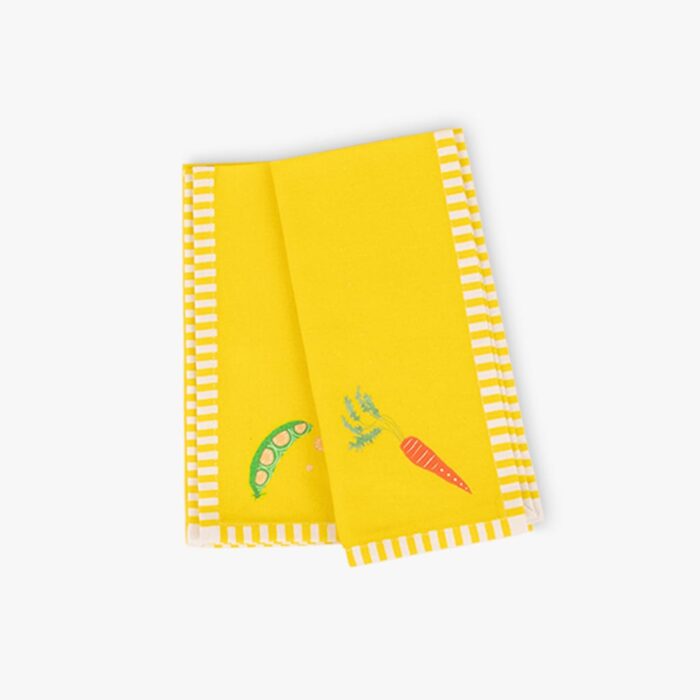 Ensemble 2 Serviettes Jaunes Carotte et Petit Pois VEGGIE PARADE – Image 1