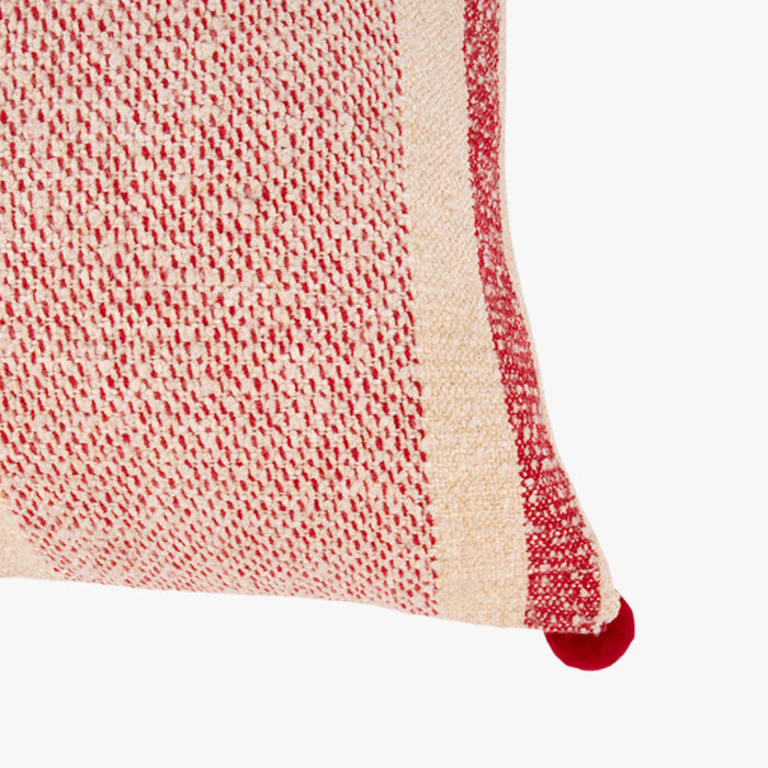 Housse de Coussin Rayures Rouges et Blanc COZY - Image 2