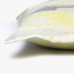 Housse de Coussin Abstrait Jaune et Gris LAKI – Image 4