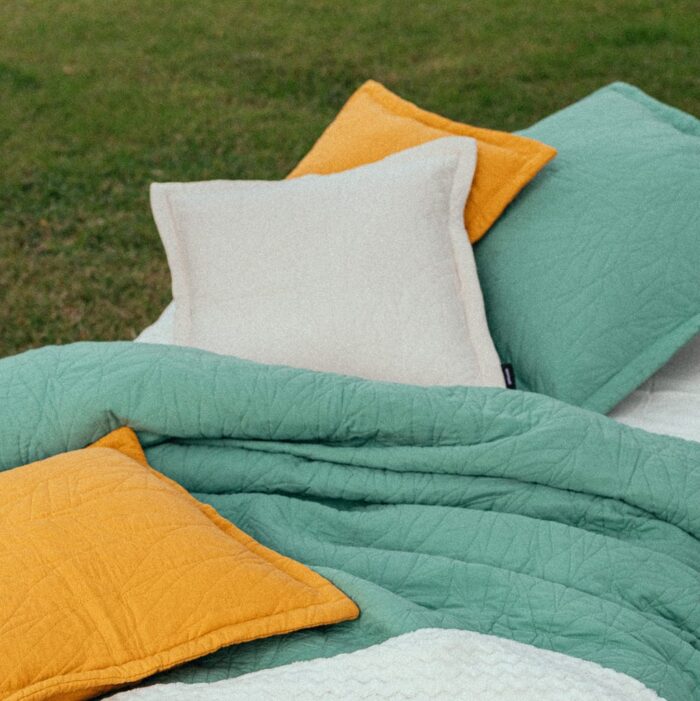 Housse microfibre beige 45x45+3 AURA – Image 2